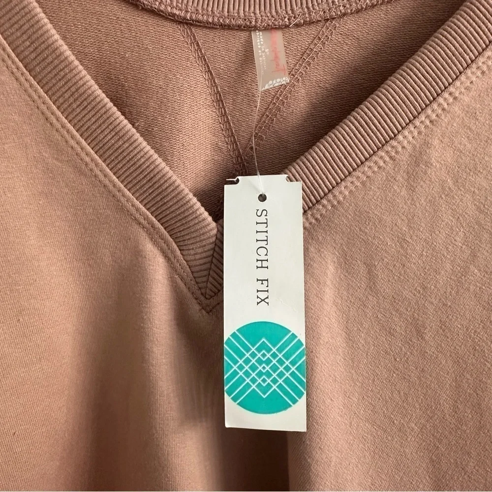 Free People Movement Top Reversible Pink Gym Outdoor V-Neck Size Small New